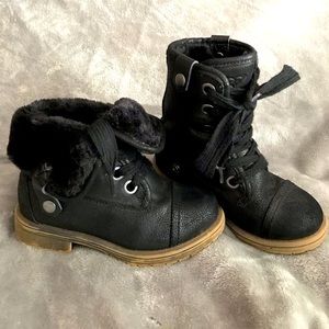 Roxy fur lined fold down combat boots